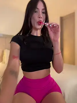 Im Valentina online show from April 2026 11:26:01 PM