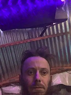 Snapshot of CloudDadddyyy420 chatting on January 2025 10:17:01 AM CloudDadddyyy420 online show from January 2025 10:17:01 AM