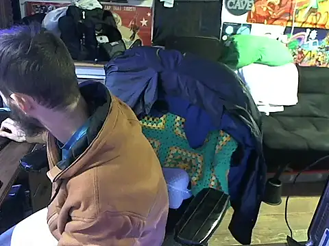 Snapshot of CloudDadddyyy420 chatting on January 2025 11:58:01 PM CloudDadddyyy420 online show from January 2025 11:58:01 PM