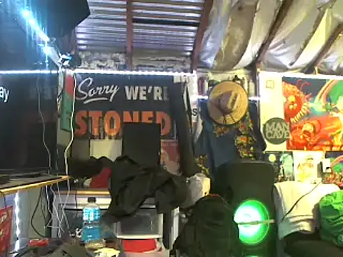 Snapshot of CloudDadddyyy420 chatting on January 2025 02:21:01 PM CloudDadddyyy420 online show from January 2025 02:21:01 PM