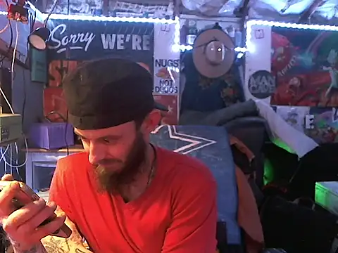 Snapshot of CloudDadddyyy420 chatting on February 2025 04:48:02 AM CloudDadddyyy420 online show from February 2025 04:48:02 AM