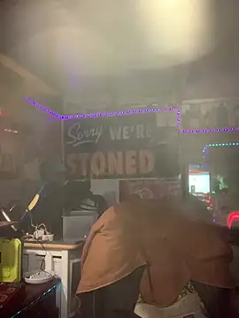 Snapshot of CloudDadddyyy420 chatting on February 2025 06:09:01 AM CloudDadddyyy420 online show from February 2025 06:09:01 AM