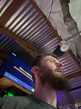 Snapshot of CloudDadddyyy420 chatting on February 2025 10:19:02 PM CloudDadddyyy420 online show from February 2025 10:19:02 PM