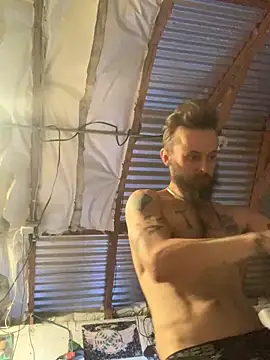 Snapshot of CloudDadddyyy420 chatting on February 2025 01:05:01 AM CloudDadddyyy420 online show from February 2025 01:05:01 AM