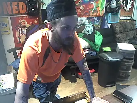 Snapshot of CloudDadddyyy420 chatting on March 2025 09:37:02 PM CloudDadddyyy420 online show from March 2025 09:37:02 PM