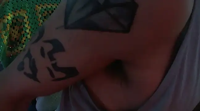 Snapshot of CloudDadddyyy420 chatting on March 2025 08:45:02 PM CloudDadddyyy420 online show from March 2025 08:45:02 PM