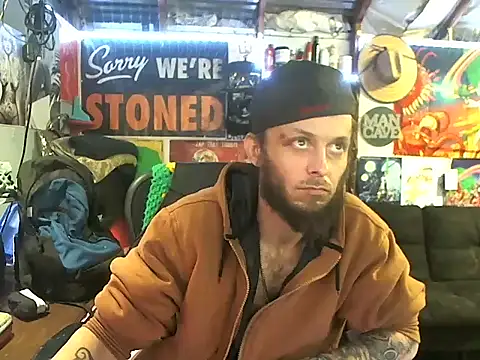 Snapshot of CloudDadddyyy420 chatting on March 2025 02:48:02 AM CloudDadddyyy420 online show from March 2025 02:48:02 AM