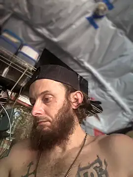 Snapshot of CloudDadddyyy420 chatting on October 2025 02:16:01 PM CloudDadddyyy420 online show from October 2025 02:16:01 PM