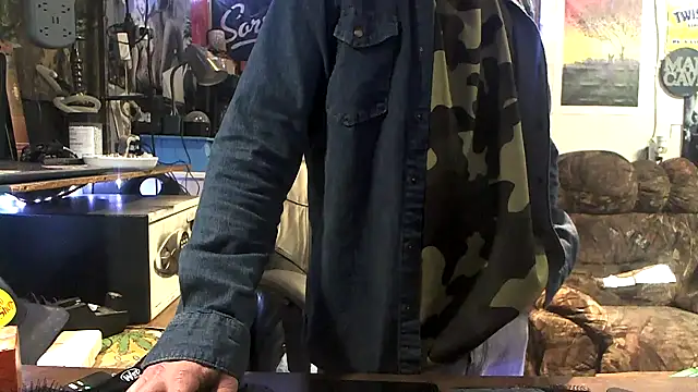 Snapshot of CloudDadddyyy420 chatting on October 2025 06:41:02 AM CloudDadddyyy420 online show from October 2025 06:41:02 AM