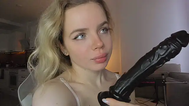 lit asella online show from December 2024 09:28:02 AM