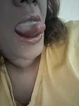 Indianpleasure300 online show from October 2025 03:51:02 PM