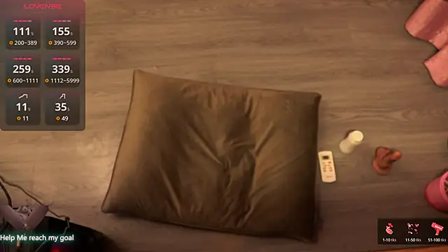 Snapshot of Redhead_Shark_new chatting on January 2025 03:33:01 PM Redhead Shark new online show from January 2025 03:33:01 PM