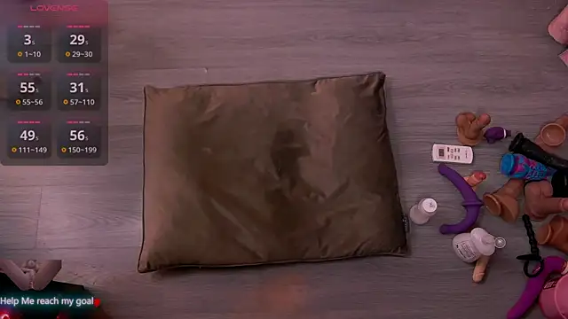 Snapshot of Redhead_Shark_new chatting on February 2025 10:20:01 PM Redhead Shark new online show from February 2025 10:20:01 PM