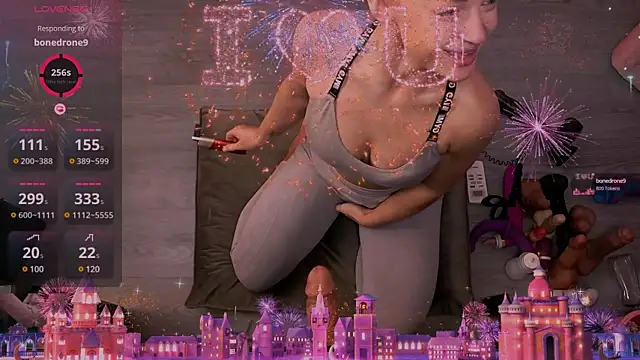 Snapshot of Redhead_Shark_new chatting on March 2025 03:37:02 PM Redhead Shark new online show from March 2025 03:37:02 PM