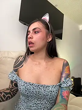 Snapshot of i_am_nina_ chatting on December 2025 08:07:02 PM i am nina online show from December 2025 08:07:02 PM