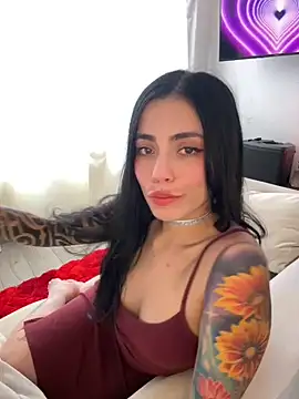 Snapshot of i_am_nina_ chatting on May 2026 08:50:02 PM i am nina online show from May 2026 08:50:02 PM