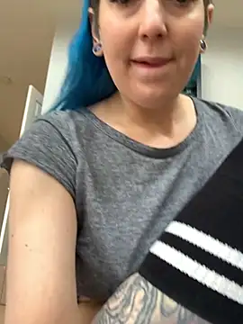 Snapshot of MissCumberdale chatting on January 2025 08:42:01 PM MissCumberdale online show from January 2025 08:42:01 PM