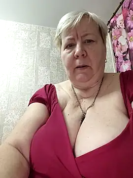 EffectFiona online show from December 2025 01:32:01 AM