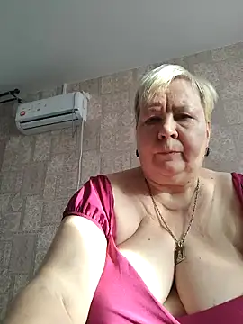 EffectFiona online show from February 2026 05:47:01 AM