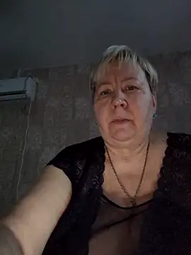 EffectFiona online show from February 2026 01:08:02 PM