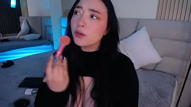 Miss Loise online show from December 2025 03:15:02 AM