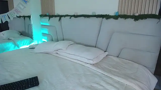 Miss Loise online show from March 2026 04:02:02 AM