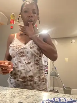 Snapshot of wishwashhy22 chatting on November 2025 07:18:02 PM wishwashhy22 online show from November 2025 07:18:02 PM