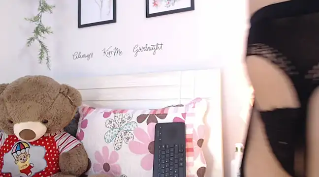 Snapshot of Joliet chatting on February 2025 03:58:02 AM Joliet online show from February 2025 03:58:02 AM