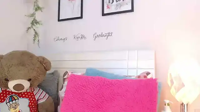 Snapshot of Joliet chatting on September 2025 11:50:02 PM Joliet online show from September 2025 11:50:02 PM