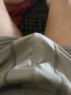 Snapshot of maxxx20202020 chatting on October 2025 09:51:01 AM maxxx20202020 online show from October 2025 09:51:01 AM