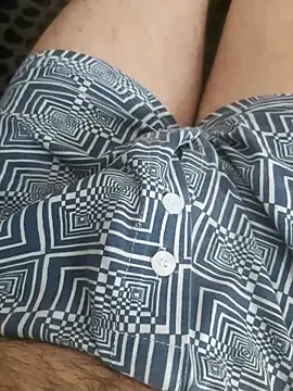 Snapshot of maxxx20202020 chatting on October 2025 06:47:01 AM maxxx20202020 online show from October 2025 06:47:01 AM