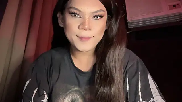 Snapshot of one_great_devine chatting on December 2025 02:45:02 PM one great devine online show from December 2025 02:45:02 PM