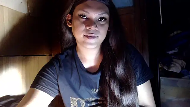 Snapshot of one_great_devine chatting on December 2025 04:45:02 PM one great devine online show from December 2025 04:45:02 PM