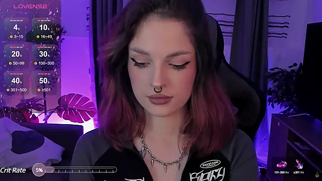 BratzieDarsie online show from February 2025 11:40:02 AM