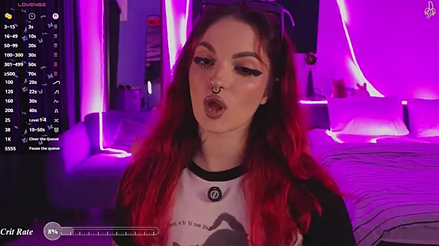 Snapshot of BratzieDarsie chatting on July 2026 03:27:02 PM BratzieDarsie online show from July 2026 03:27:02 PM