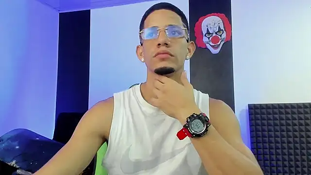 jhonnysnow17 online show from January 2025 09:39:02 PM