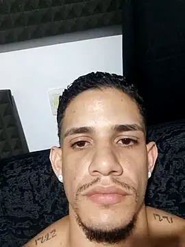 jhonnysnow17 online show from January 2026 07:23:02 AM