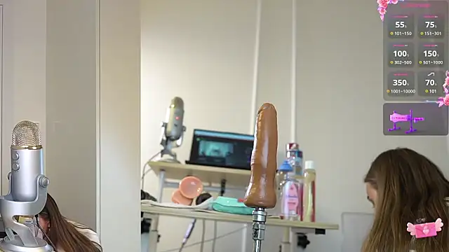 Snapshot of Miss69Ri99 chatting on January 2025 07:21:01 PM Miss69Ri99 online show from January 2025 07:21:01 PM