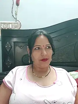 Poojabhabi101 online show from September 2025 05:32:01 AM