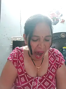 Poojabhabi101 online show from February 2026 06:42:01 AM