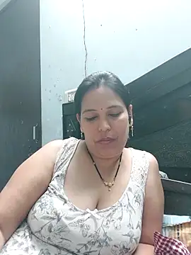 Poojabhabi101 online show from March 2026 06:52:01 AM