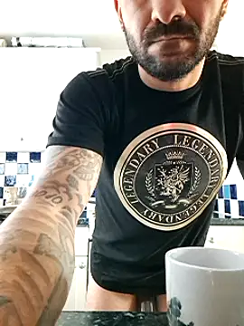 Snapshot of crisconst chatting on December 2024 09:07:02 AM crisconst online show from December 2024 09:07:02 AM