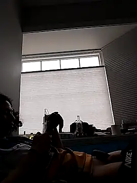 Snapshot of LiverandBrat77 chatting on February 2025 03:31:02 PM LiverandBrat77 online show from February 2025 03:31:02 PM