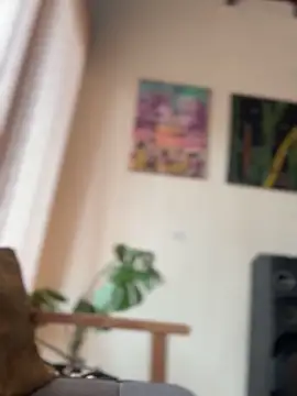 GigiiStone online show from October 2025 04:16:01 PM