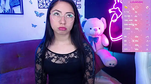 Snapshot of demyanderson_ chatting on February 2025 09:25:02 PM demyanderson online show from February 2025 09:25:02 PM