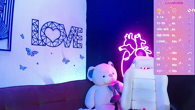 Snapshot of demyanderson_ chatting on March 2025 03:37:02 AM demyanderson online show from March 2025 03:37:02 AM