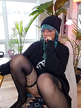 anyalikestosuck online show from December 2025 08:18:02 PM