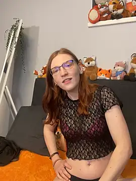 FinaFoxy online show from July 2026 09:22:01 PM