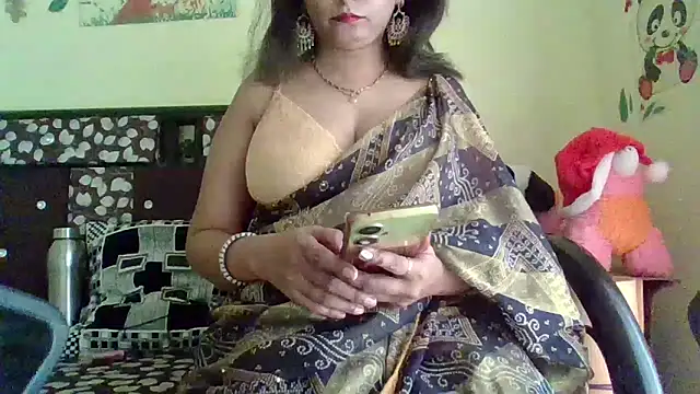 Snapshot of NautyBabe chatting on February 2025 09:53:02 AM NautyBabe online show from February 2025 09:53:02 AM