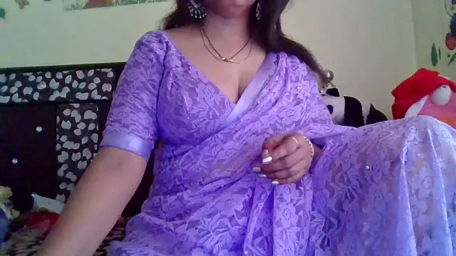 Snapshot of NautyBabe chatting on February 2025 04:32:02 AM NautyBabe online show from February 2025 04:32:02 AM